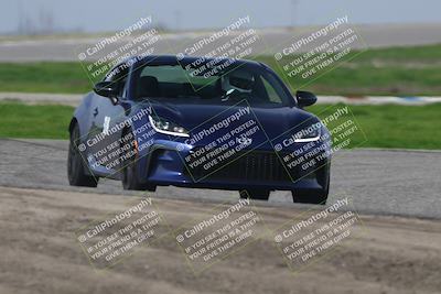 media/Jan-25-2026-Speed Ventures (Sun) [[0f6c16c17e]]/Black/Session 3 (Sunset)/